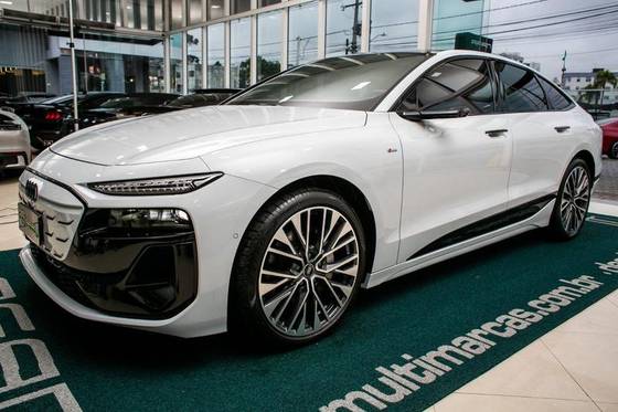 AUDI A6 E-TRON 100 KW ELÉTRICO SPORTBACK PERFORMANCE BLACK